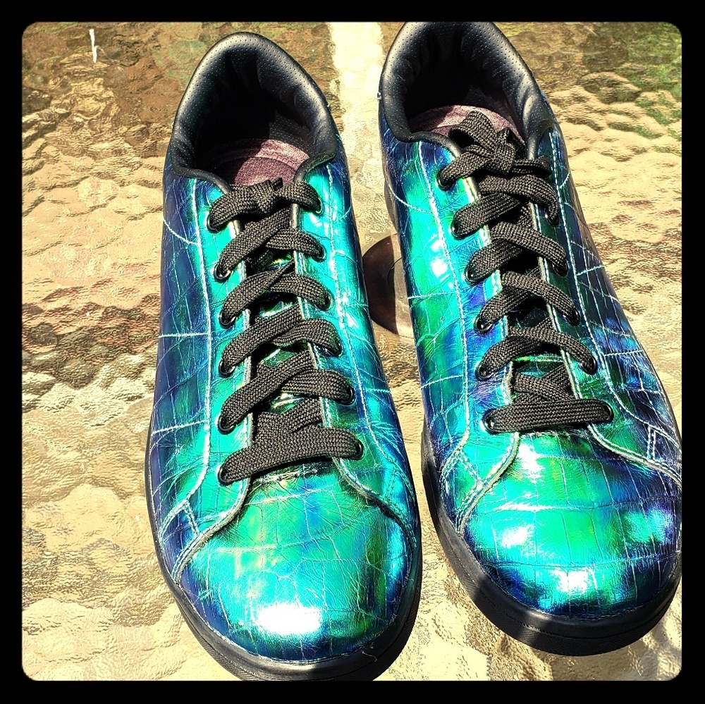 Women's Skechers OMNE - LIZZIE 724